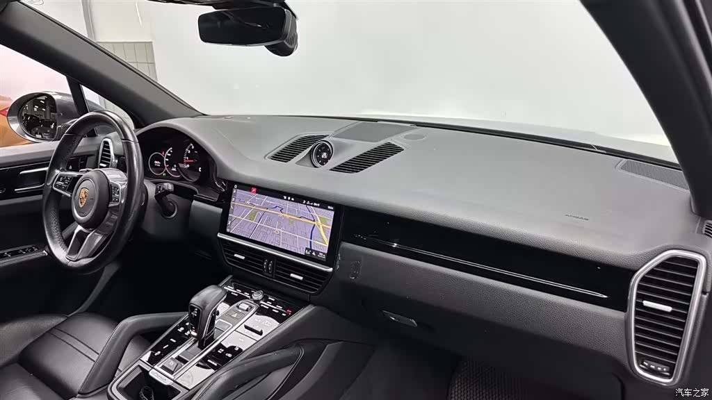 Porsche Cayenne, 2020 9