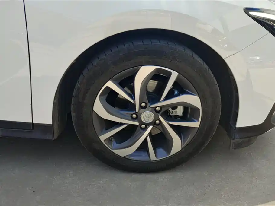 Buick Slightly blue 6