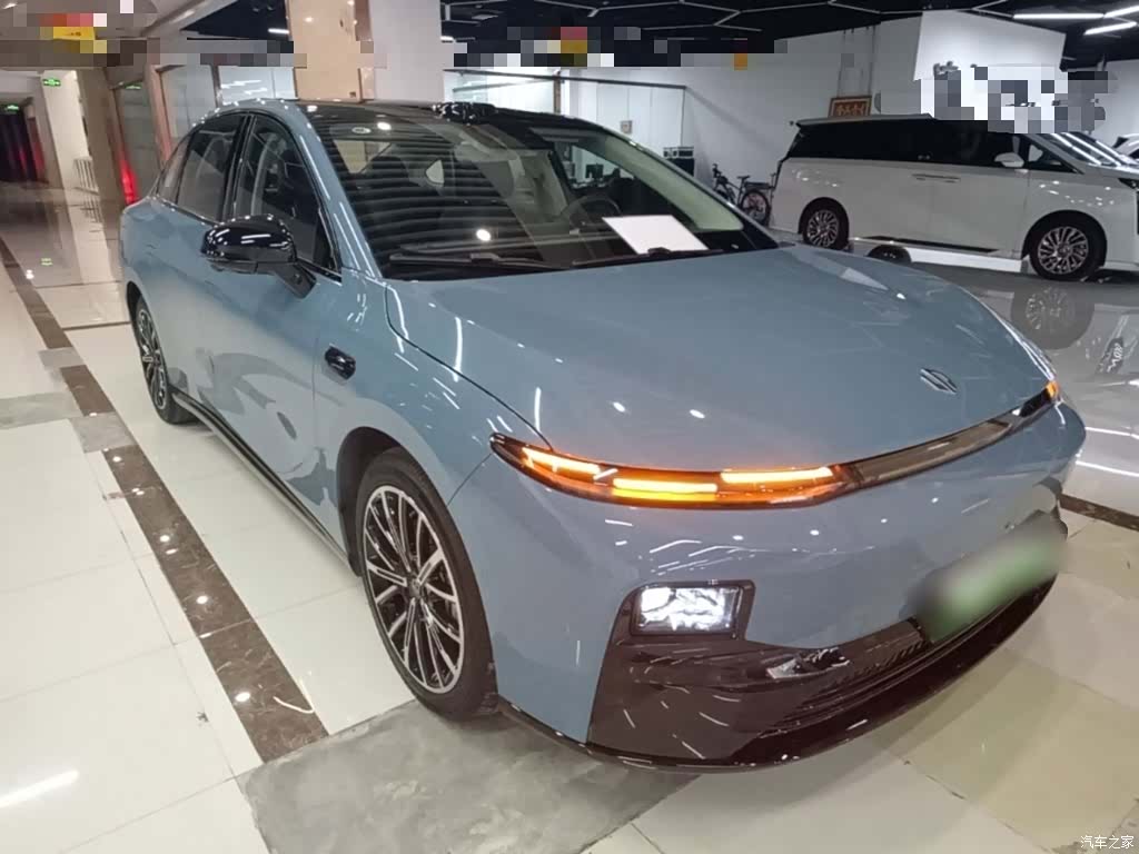 Leapmotor B01, 2025 4