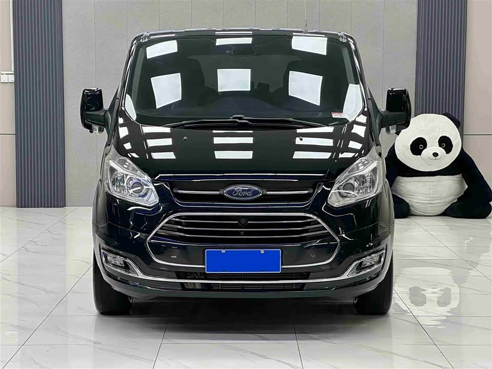 Ford Touruiou