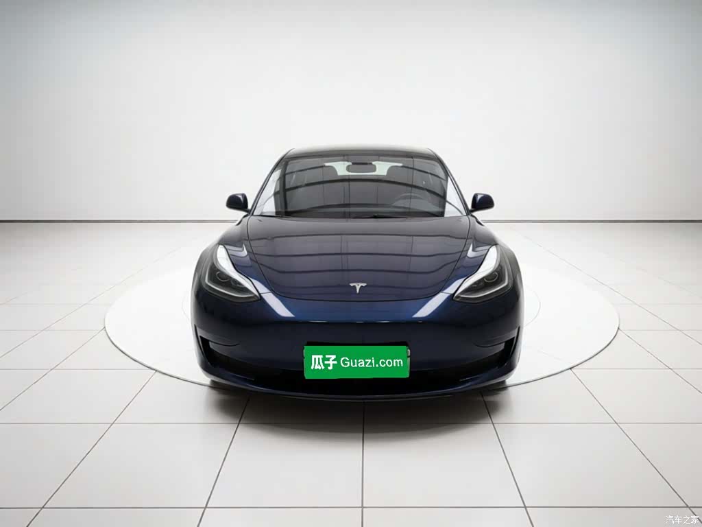 Tesla Model 3, 2021 24