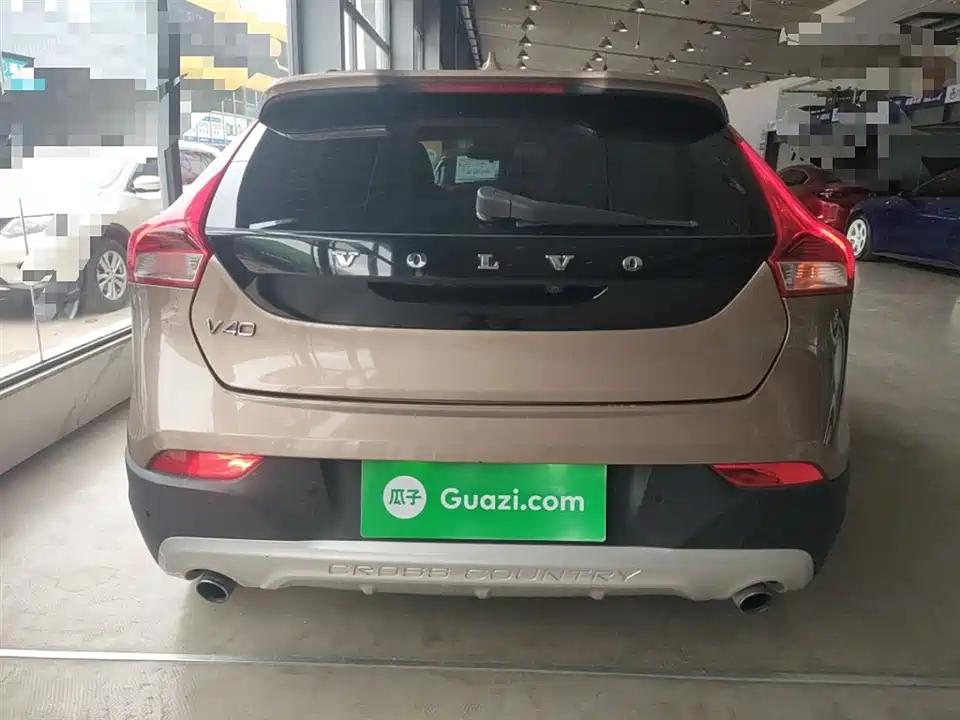Volvo V40 Volvo V40
