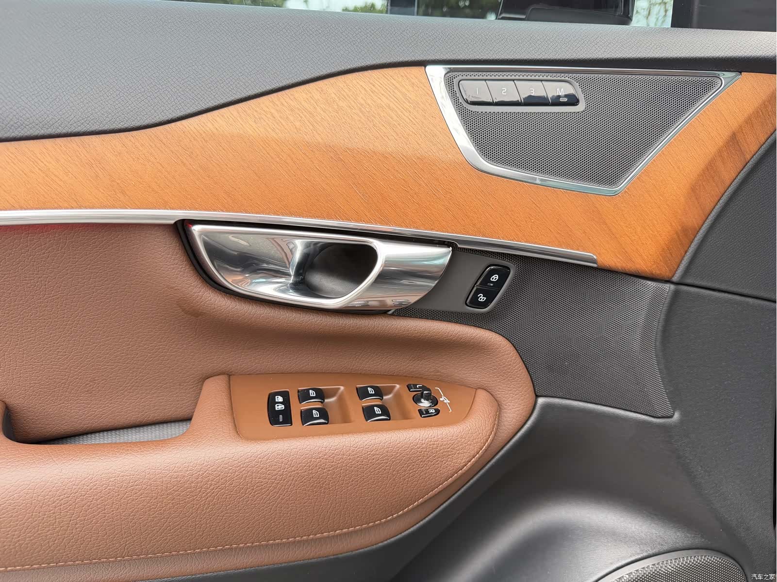 Volvo XC90, 2020 10