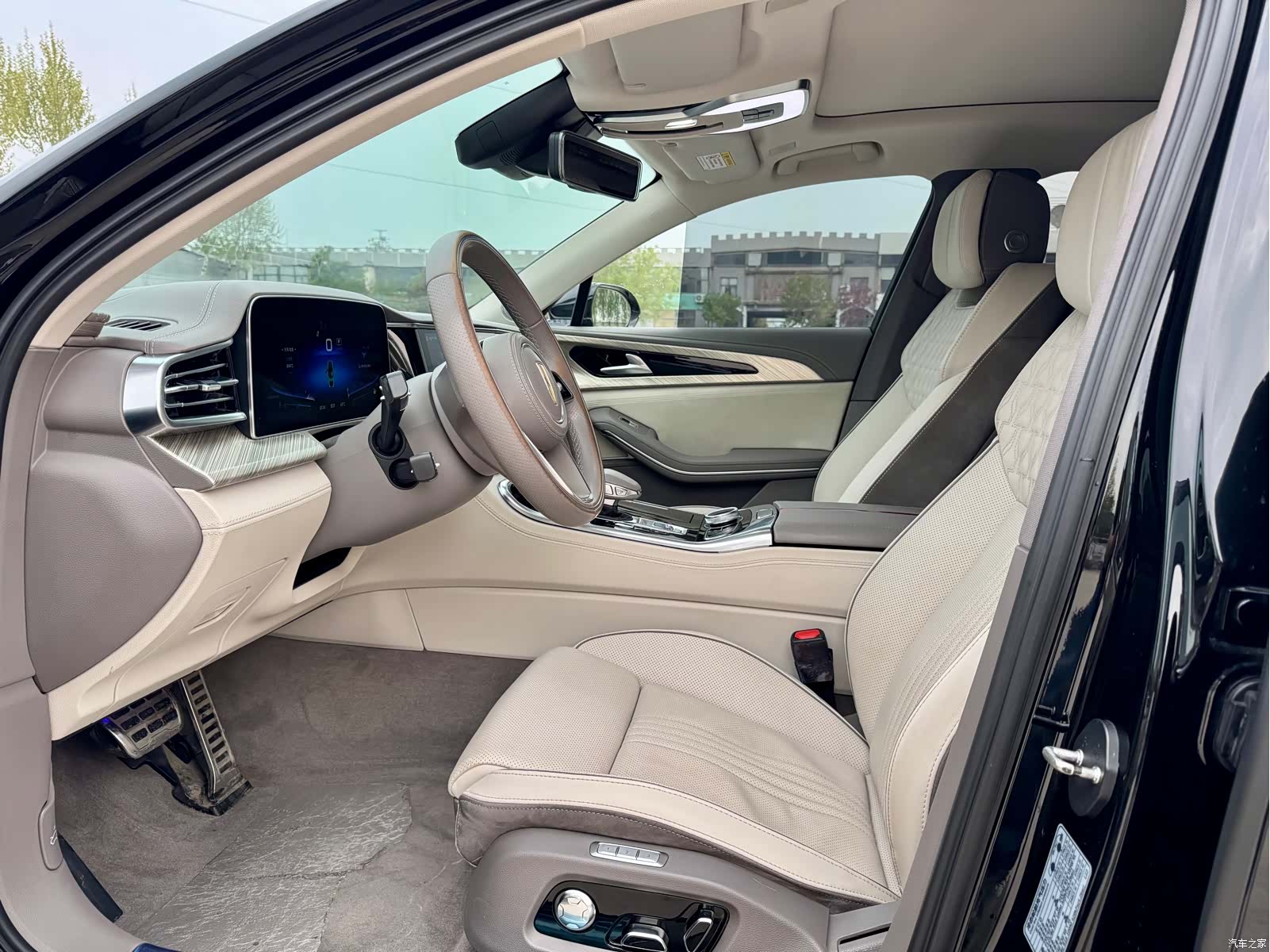 Hongqi H9, 2020 6
