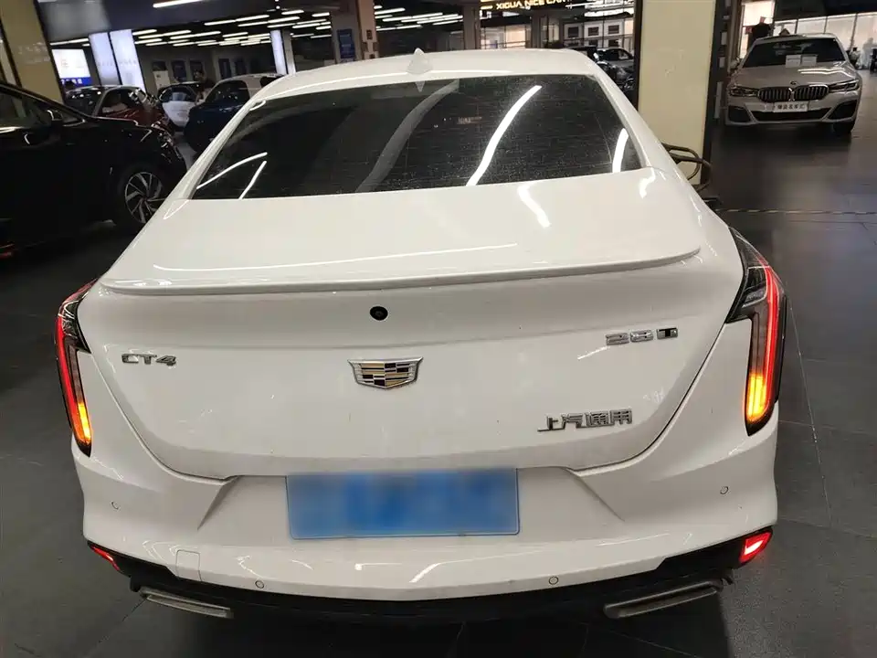 Cadillac CT4