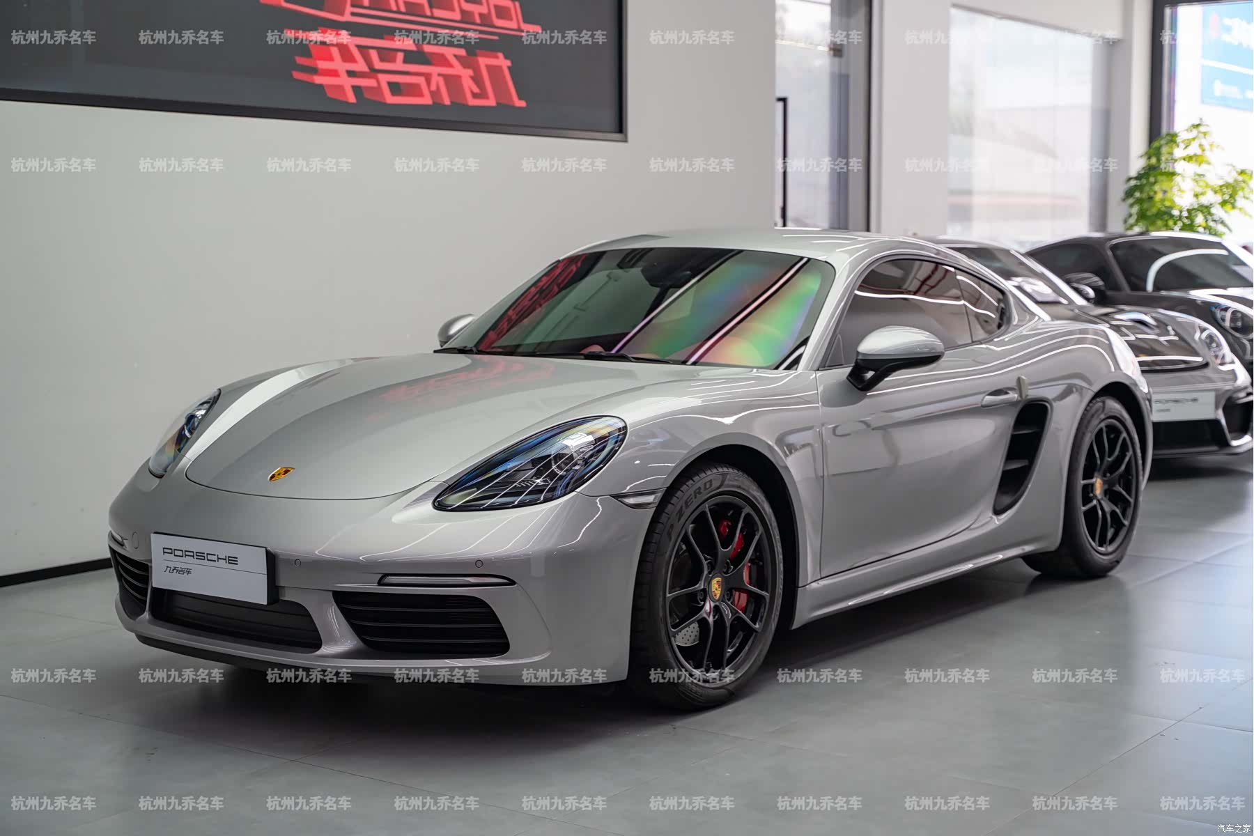 Porsche Cayman