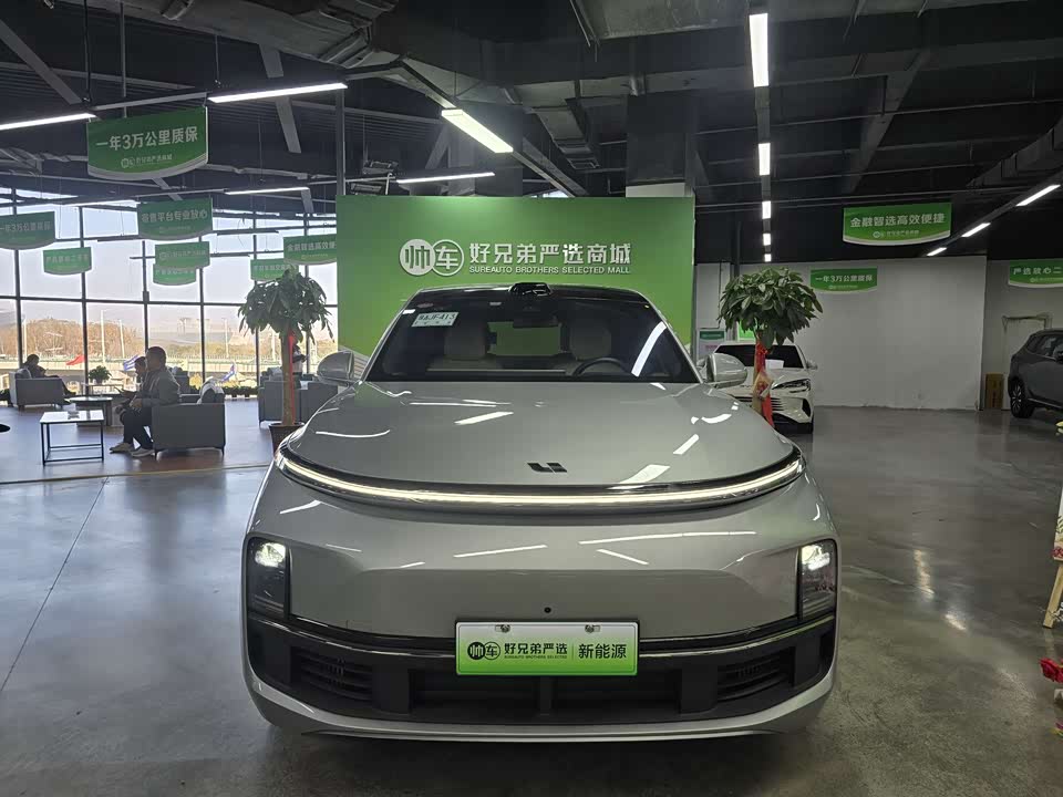 Li Auto Ideal L9