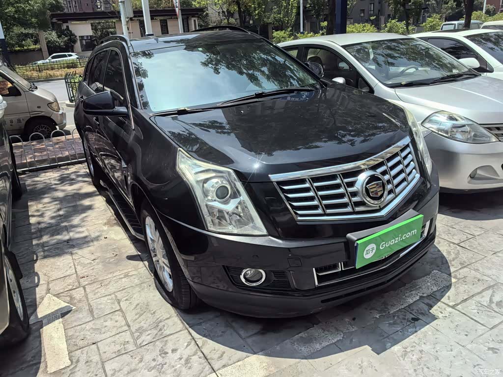 Cadillac SRX, 2015 4