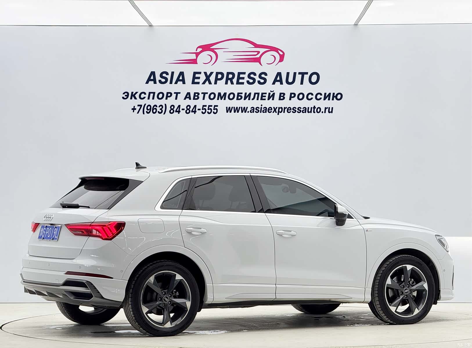 Audi Q3, 2021 4