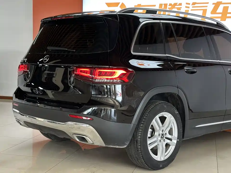 Mercedes-Benz GLB Mercedes-Benz GLB