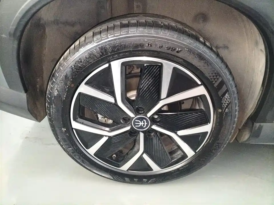BYD Song L DM-i
