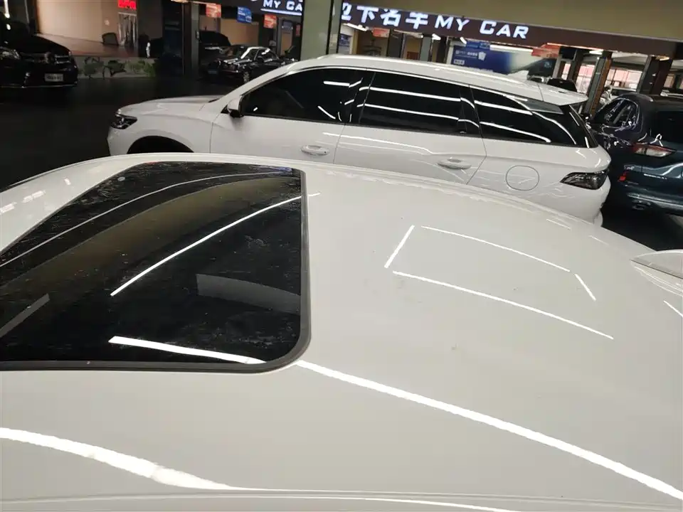 Cadillac CT4
