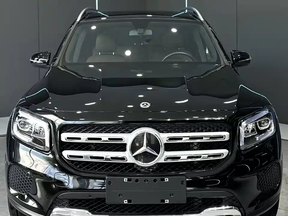 Mercedes-Benz GLB Mercedes-Benz GLB