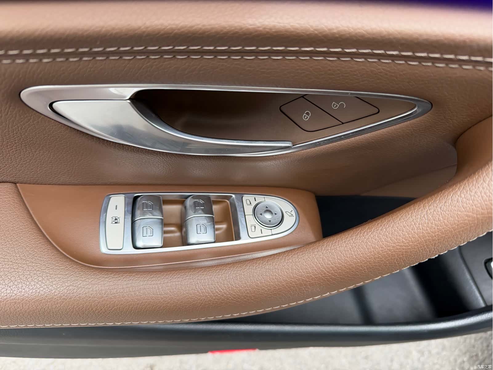 Mercedes-Benz E-Class, 2022 15
