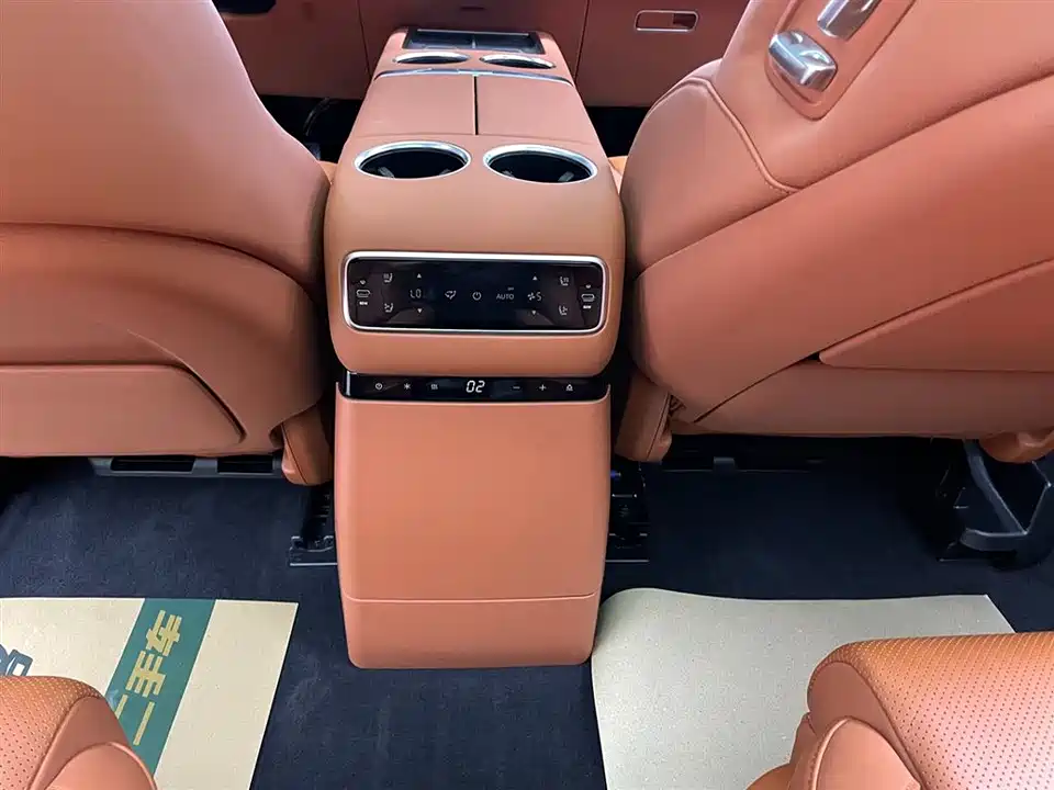 Li Auto Ideal L9