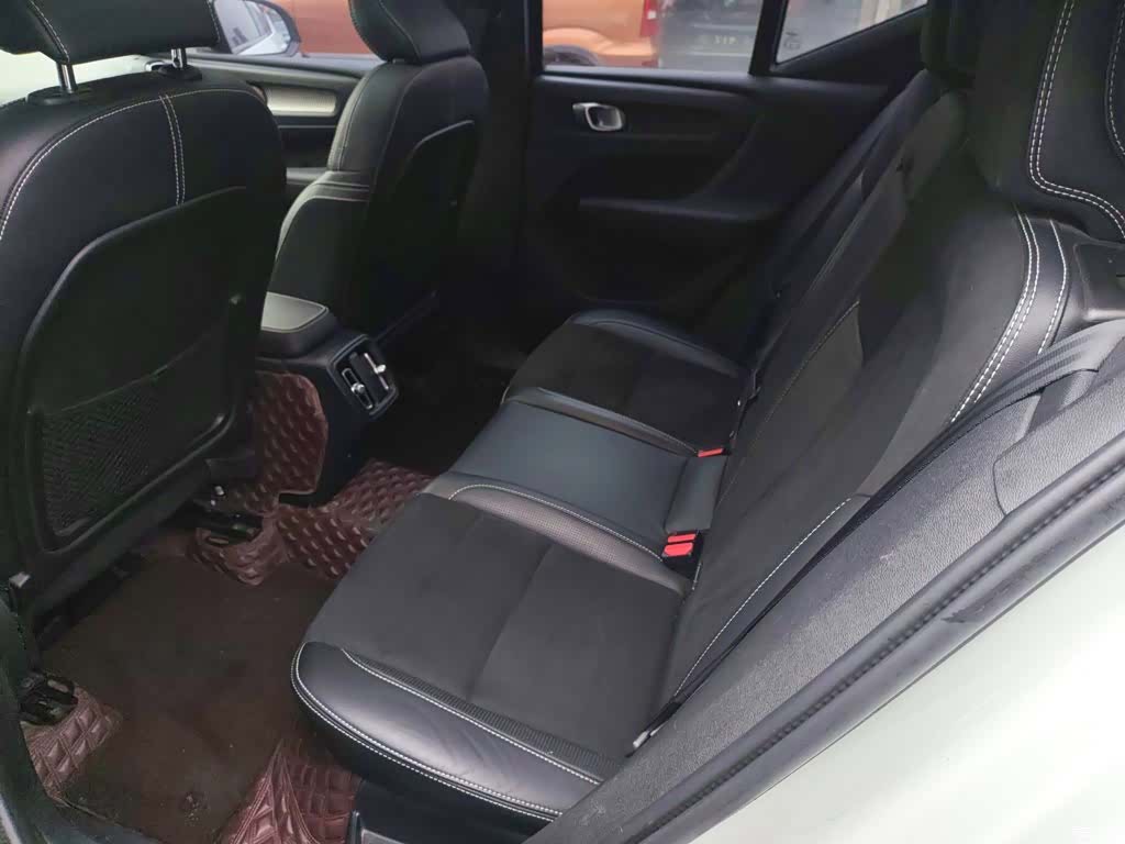 Volvo XC40, 2020 13