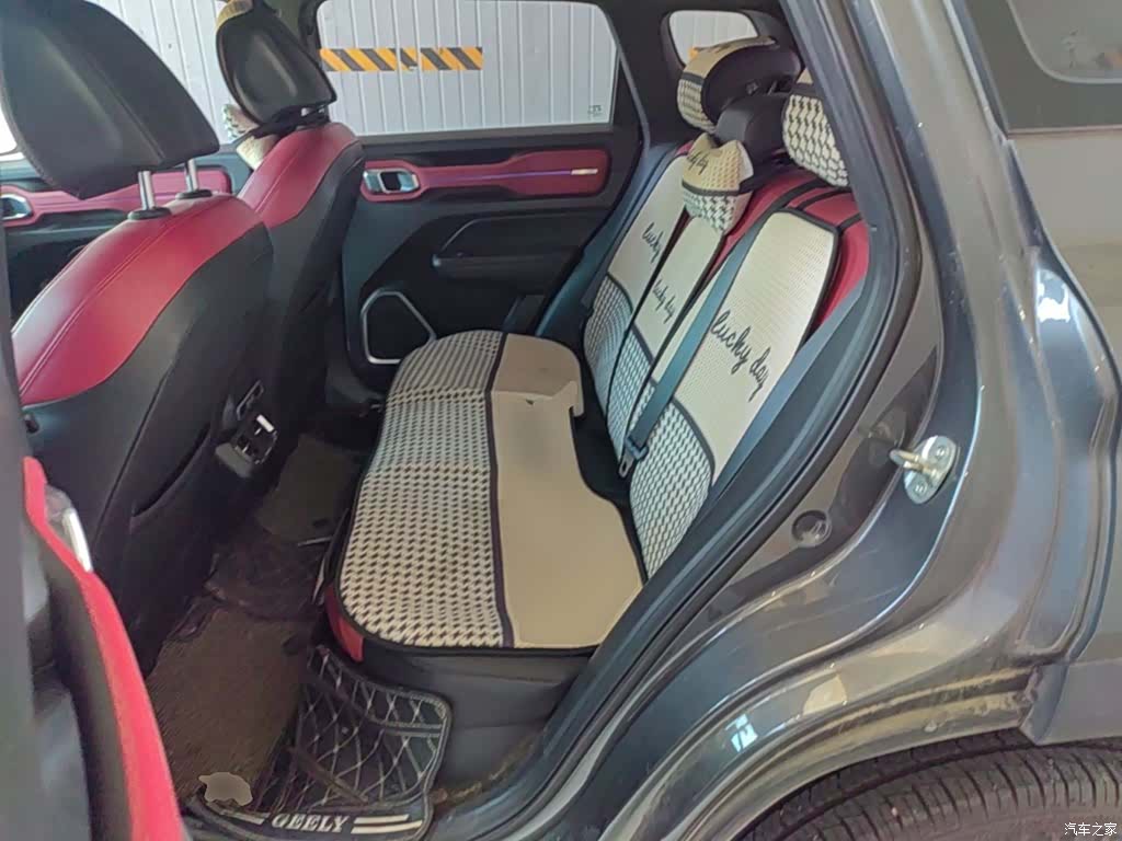 Geely Icon, 2021 17