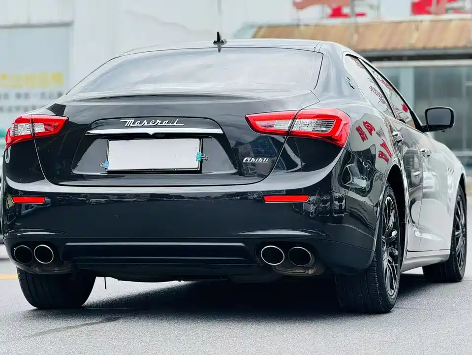Maserati Ghibli