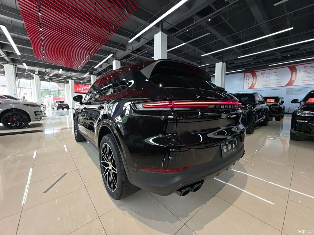 Porsche Cayenne, 2024 7
