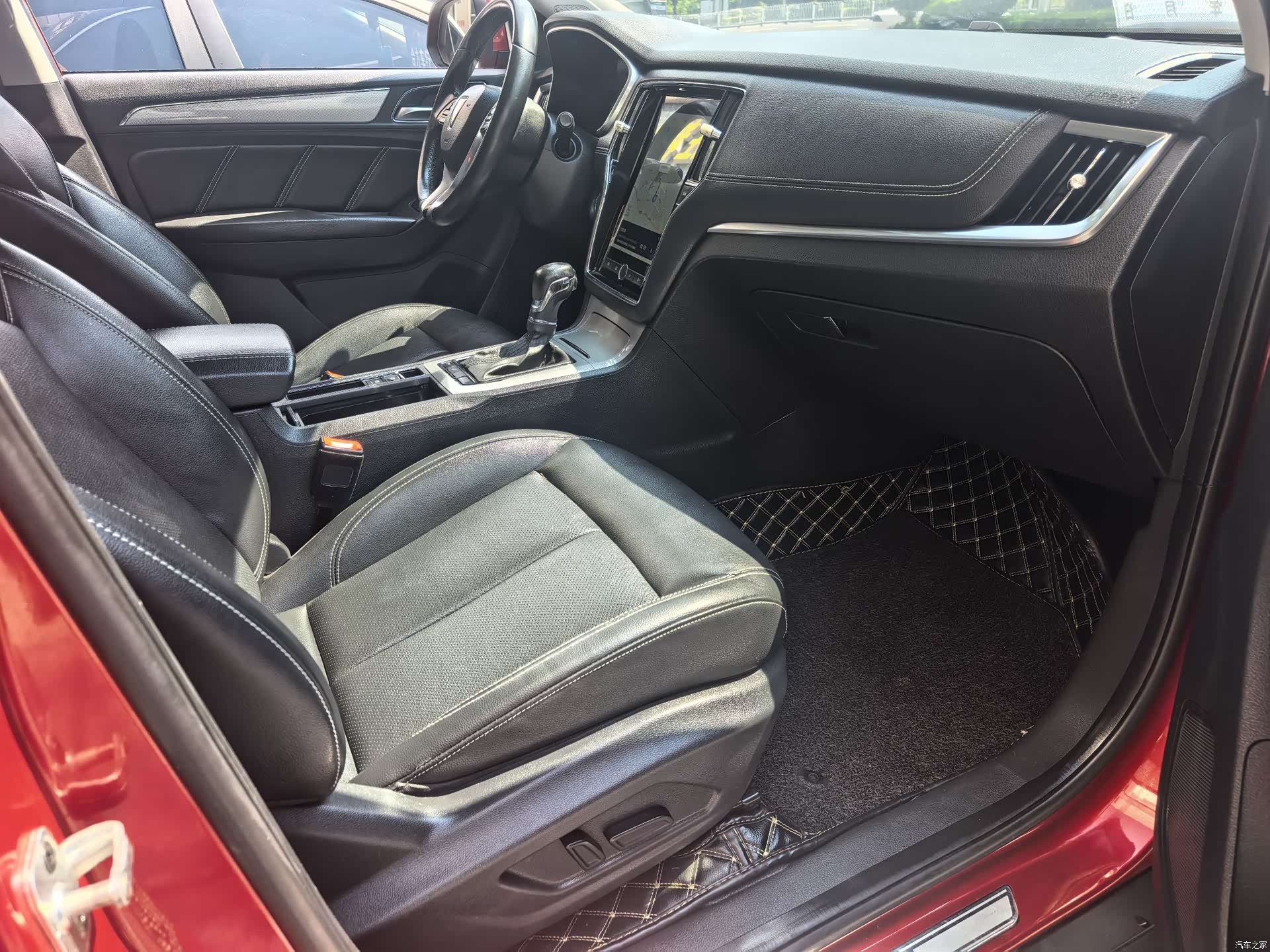 Roewe RX5, 2017 все фото
