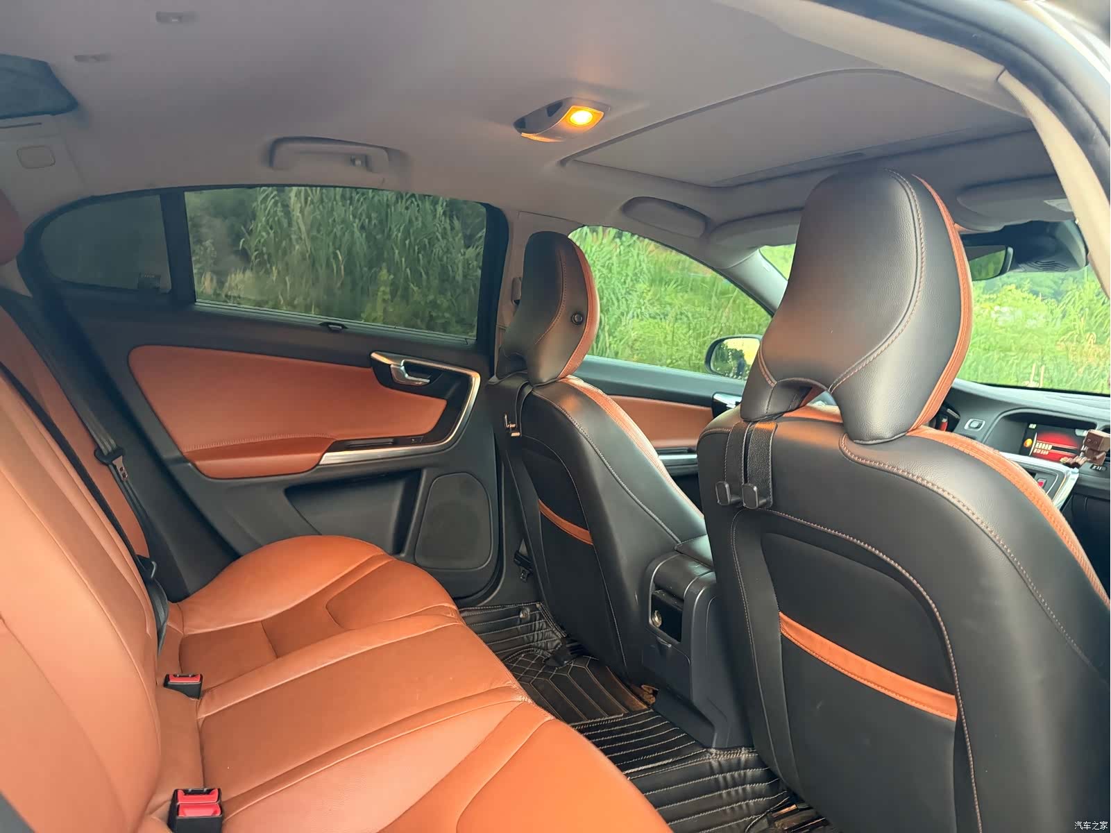 Volvo S60, 2015 13