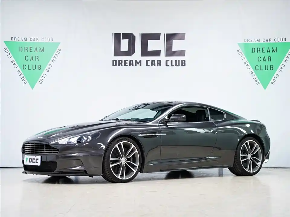 Aston Martin DBS Aston Martin DBS