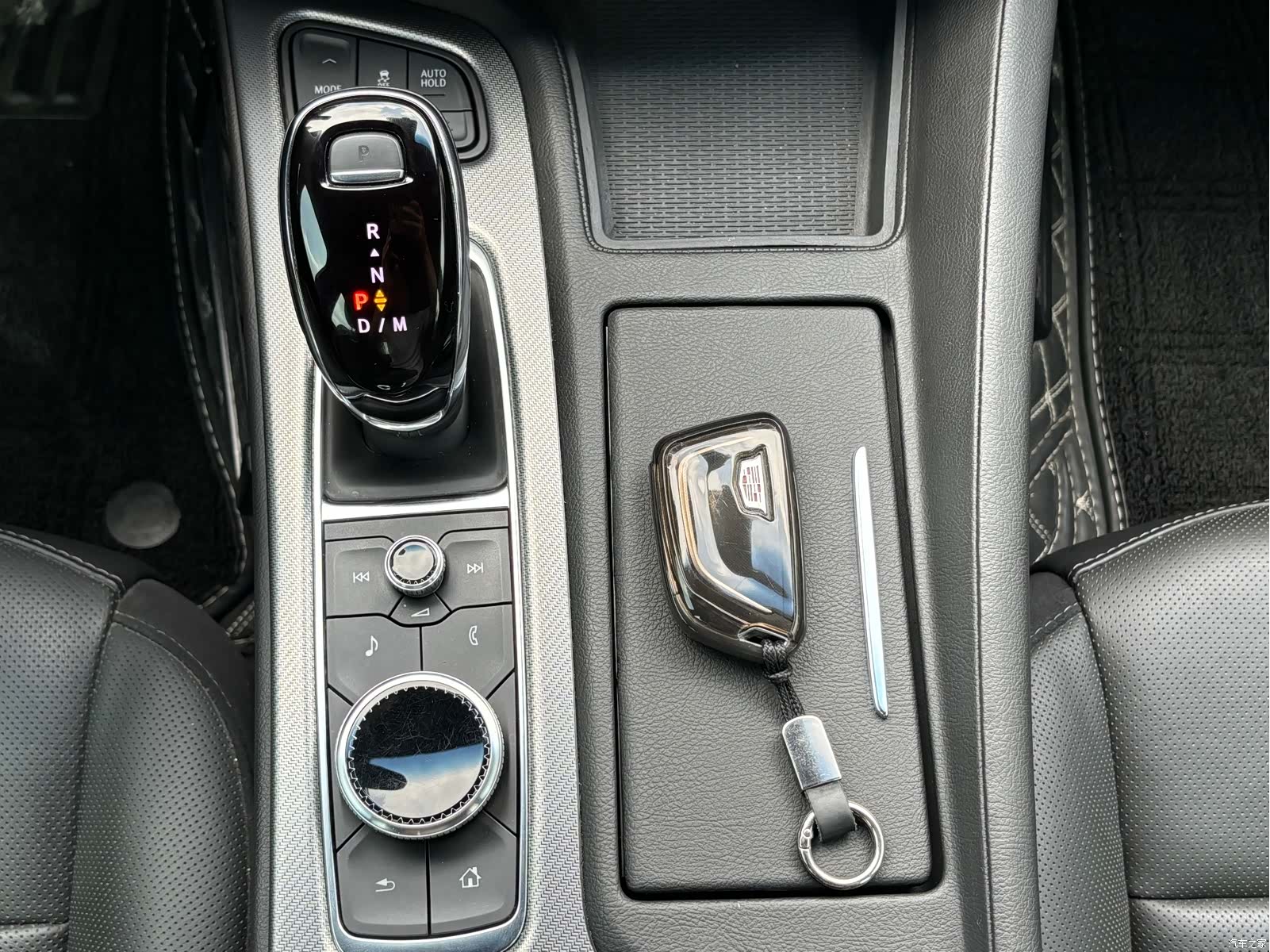 Cadillac CT5, 2023 21