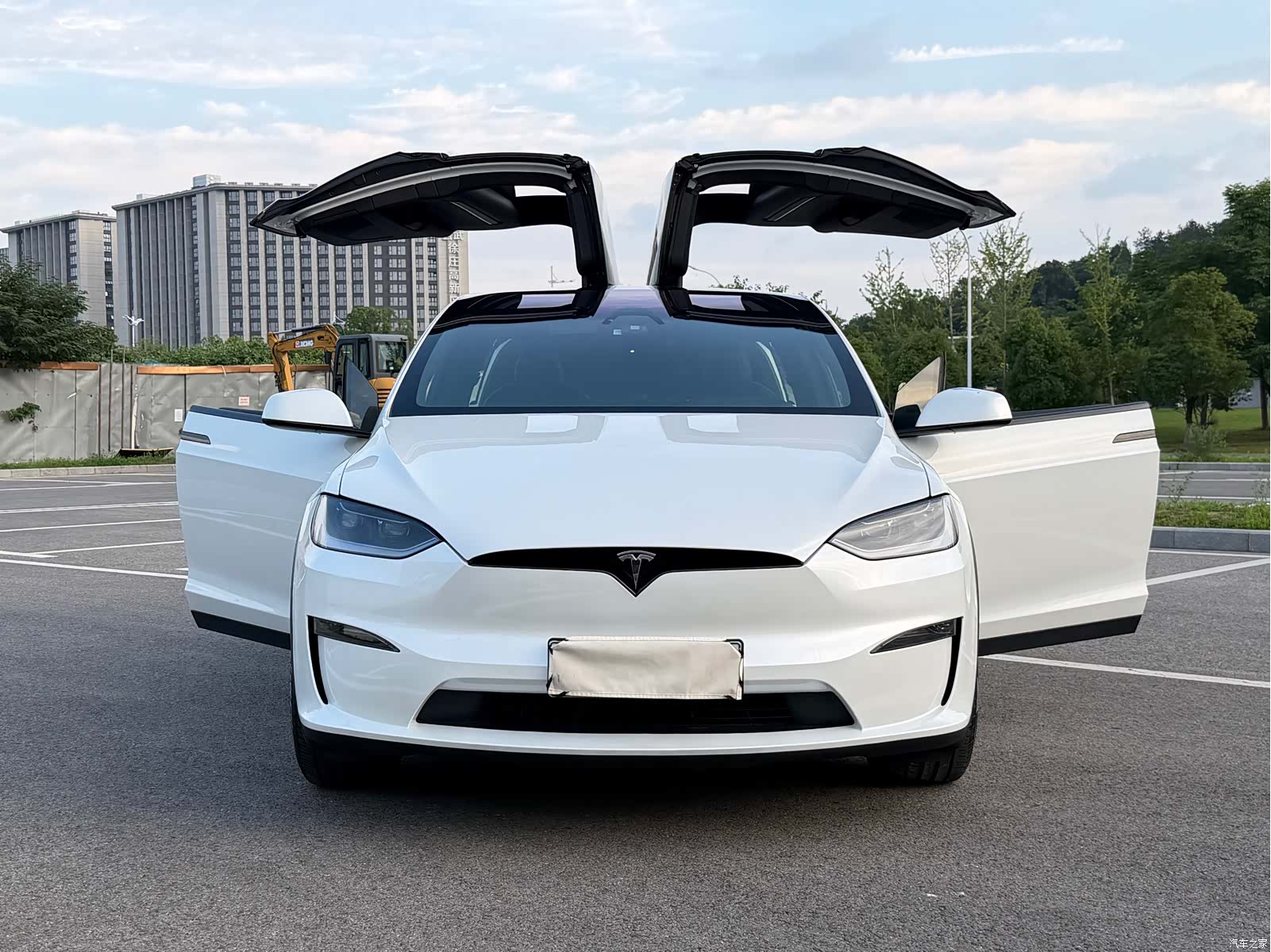 Tesla Model X, 2023 6