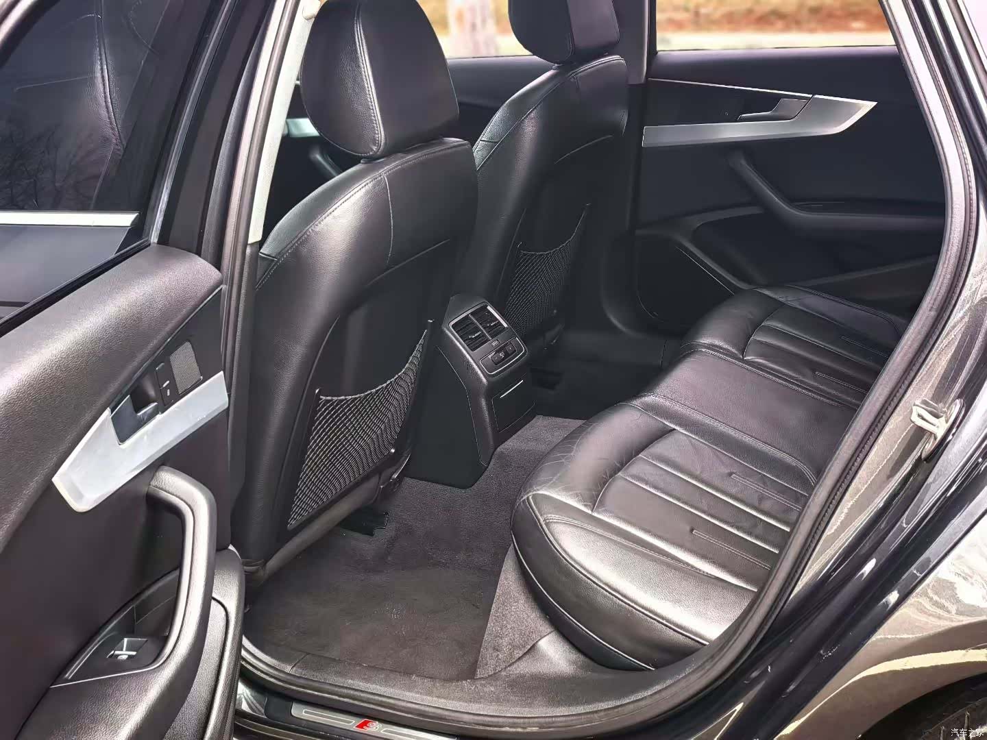 Audi A4L, 2020 8