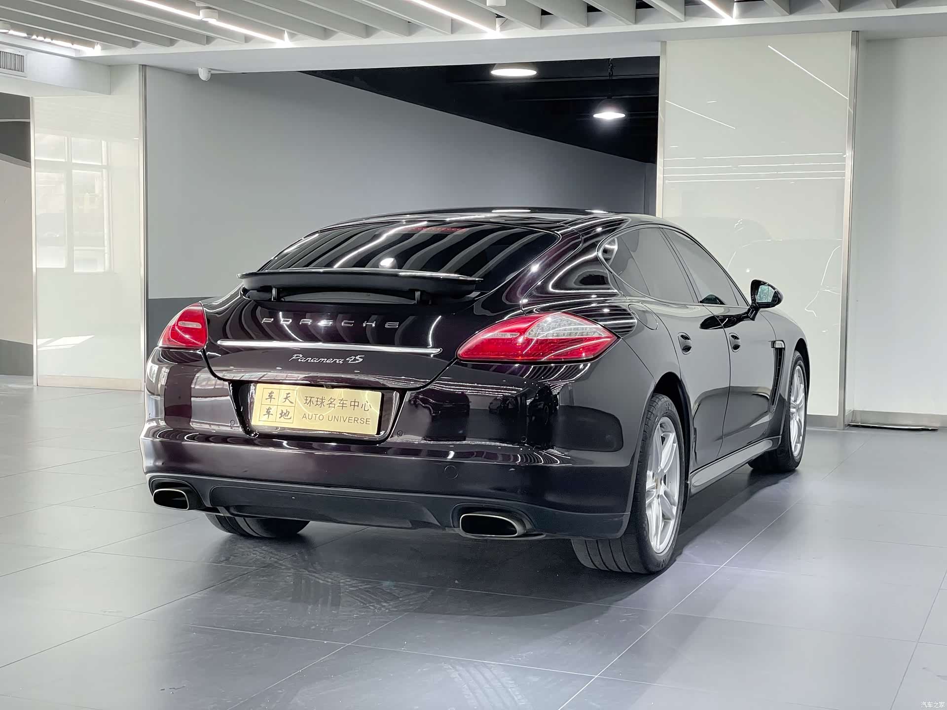 Porsche Panamera, 2014 4