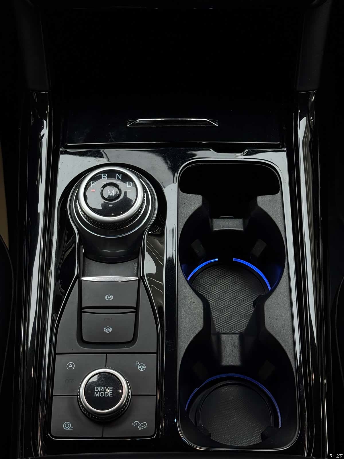 Ford Explorer, 2020 15