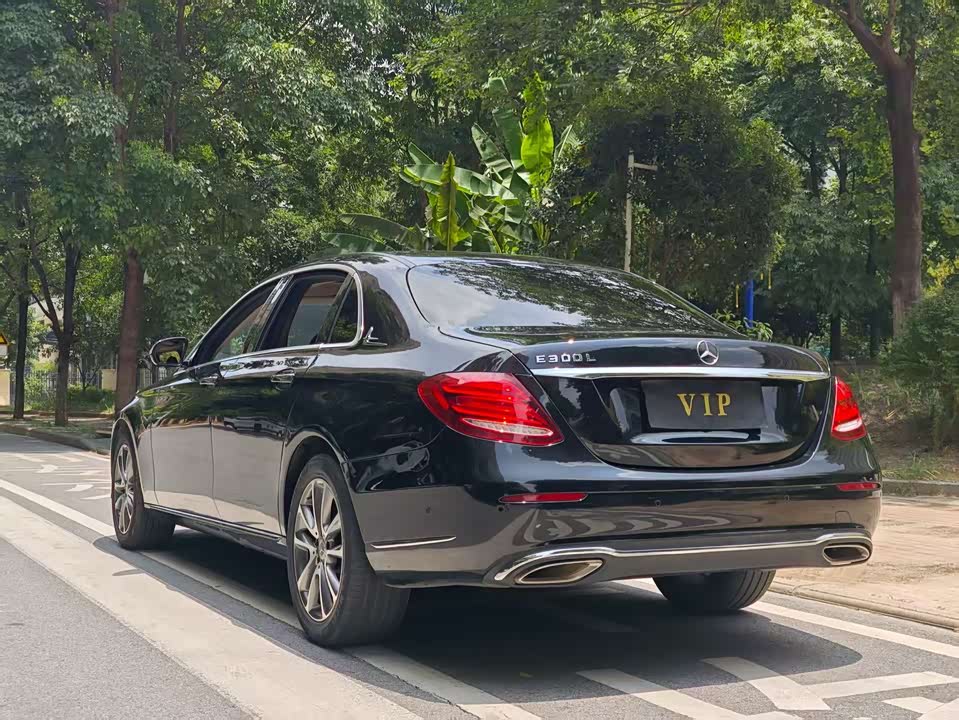 Mercedes-Benz E-class Mercedes-Benz E-class