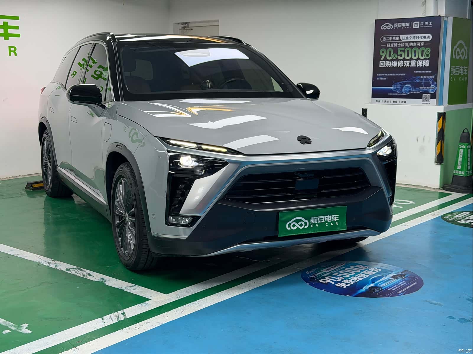 NIO ES8, 2021 3