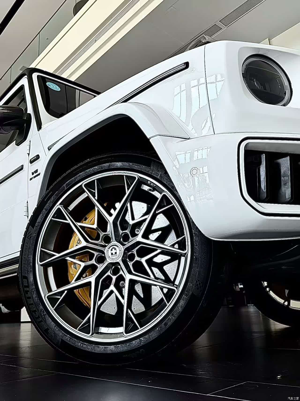 Mercedes-Benz G-Class, 2024 10