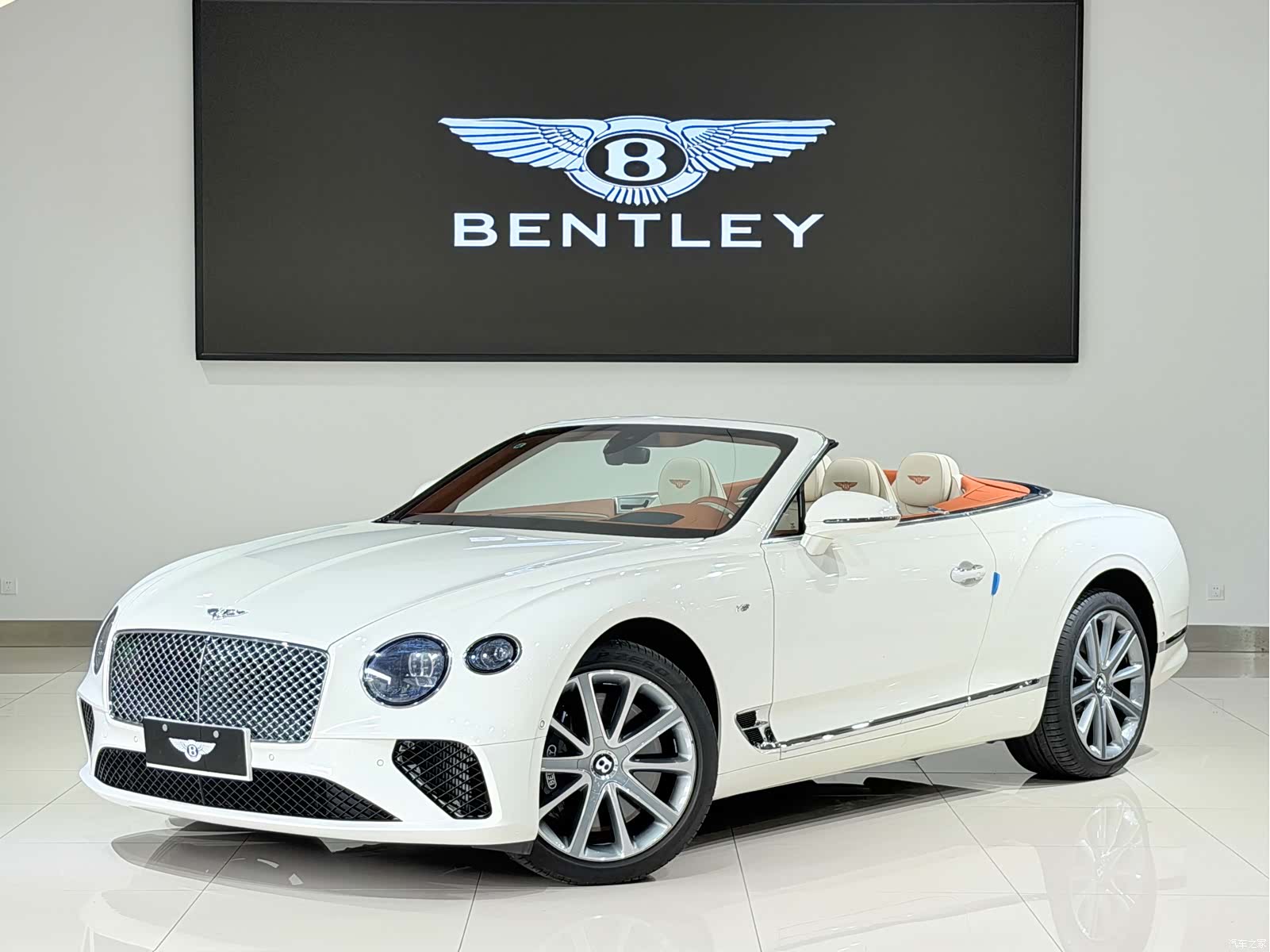 Bentley Continental GT, 2021 все фото