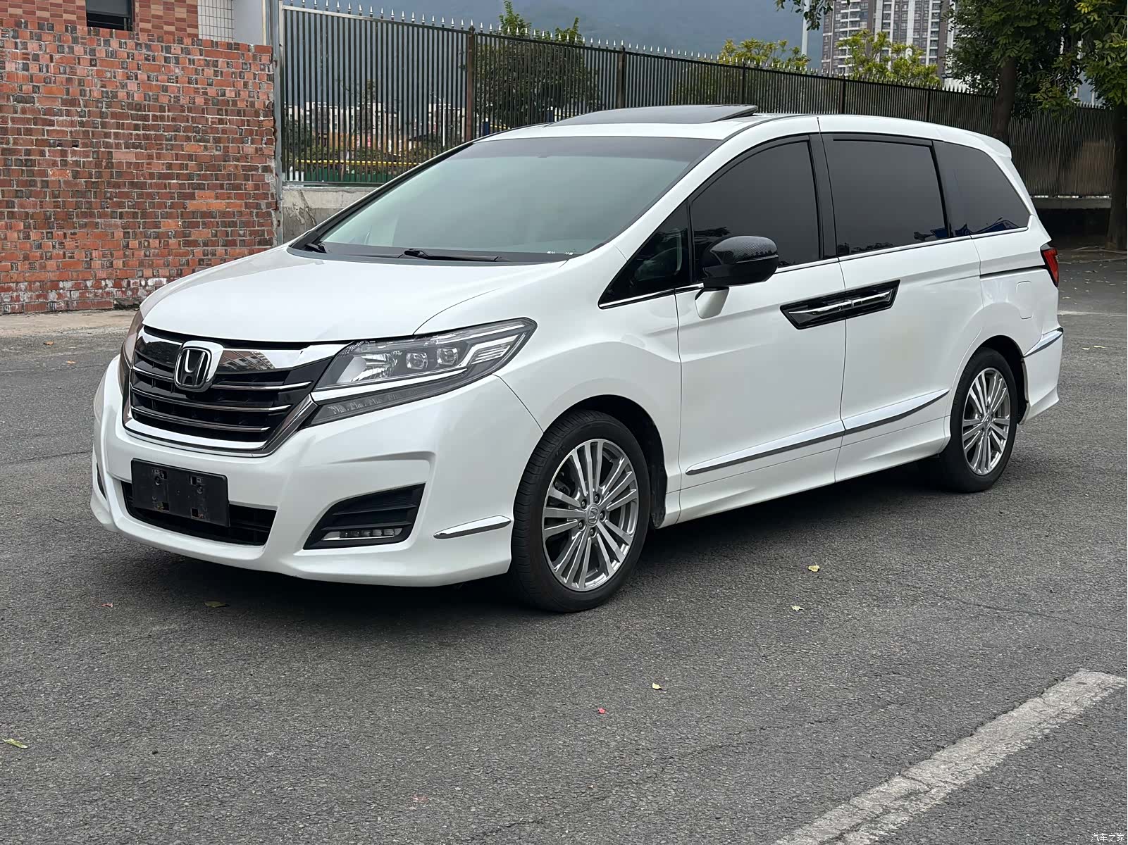 Honda Elysion, 2019 1