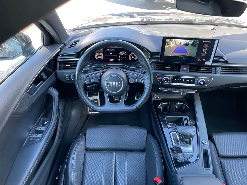 Audi A4L