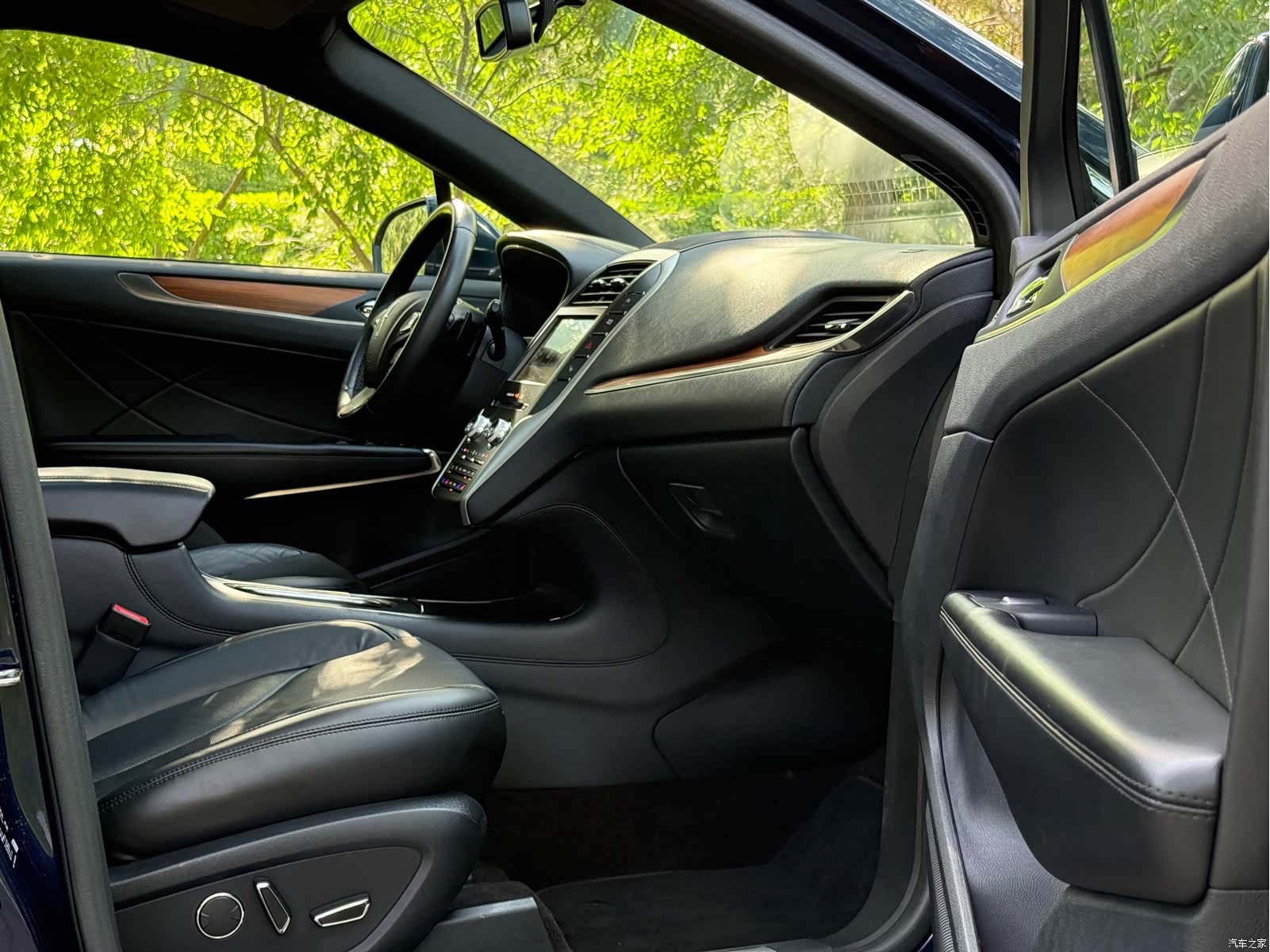 Lincoln MKC, 2017 31