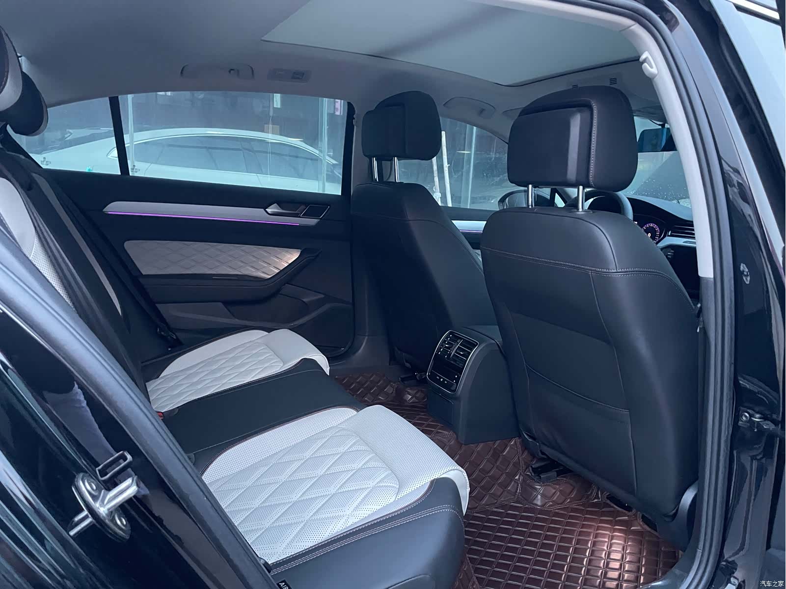 Volkswagen Magotan, 2023 9