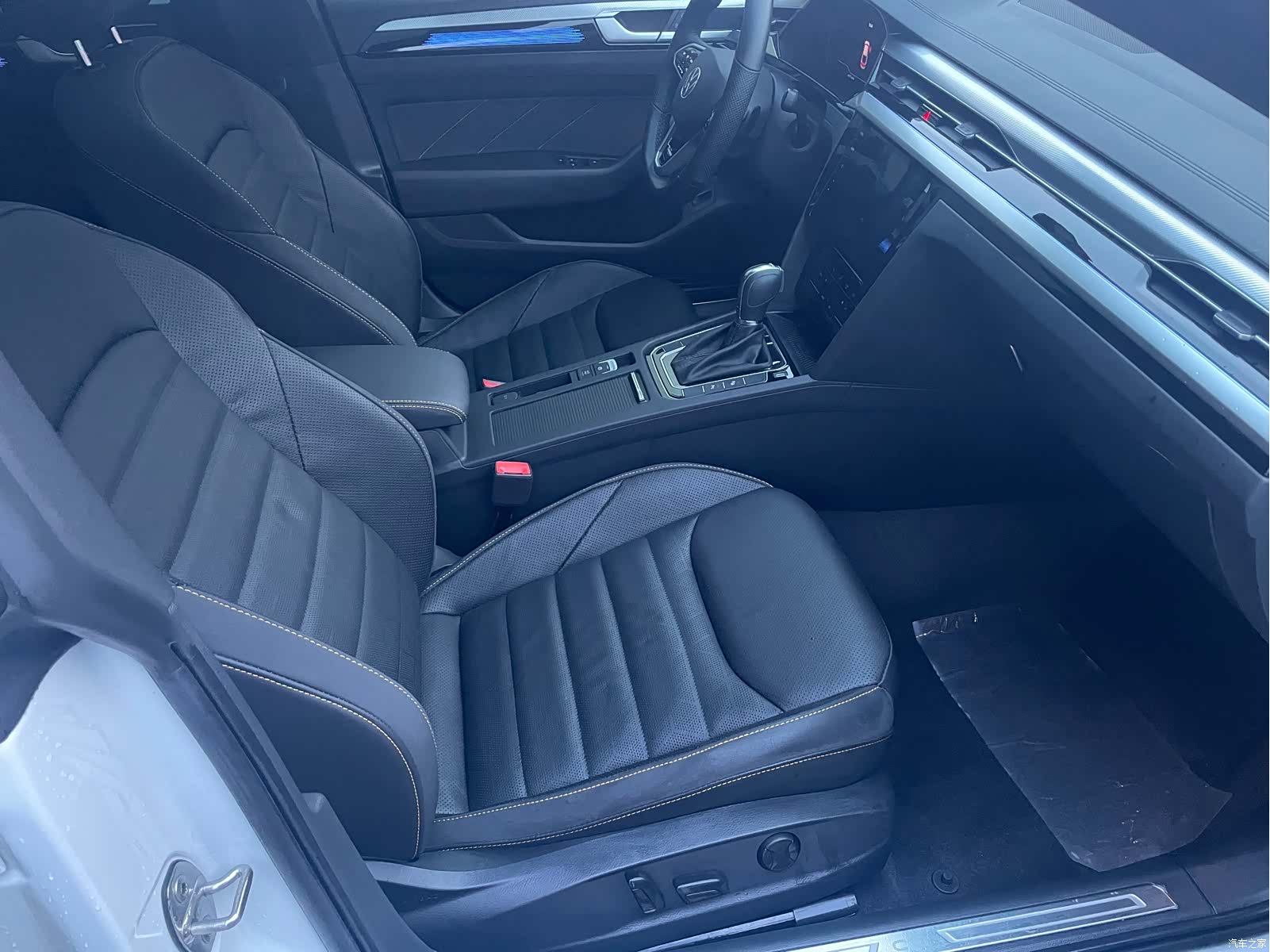 Volkswagen CC, 2024 14