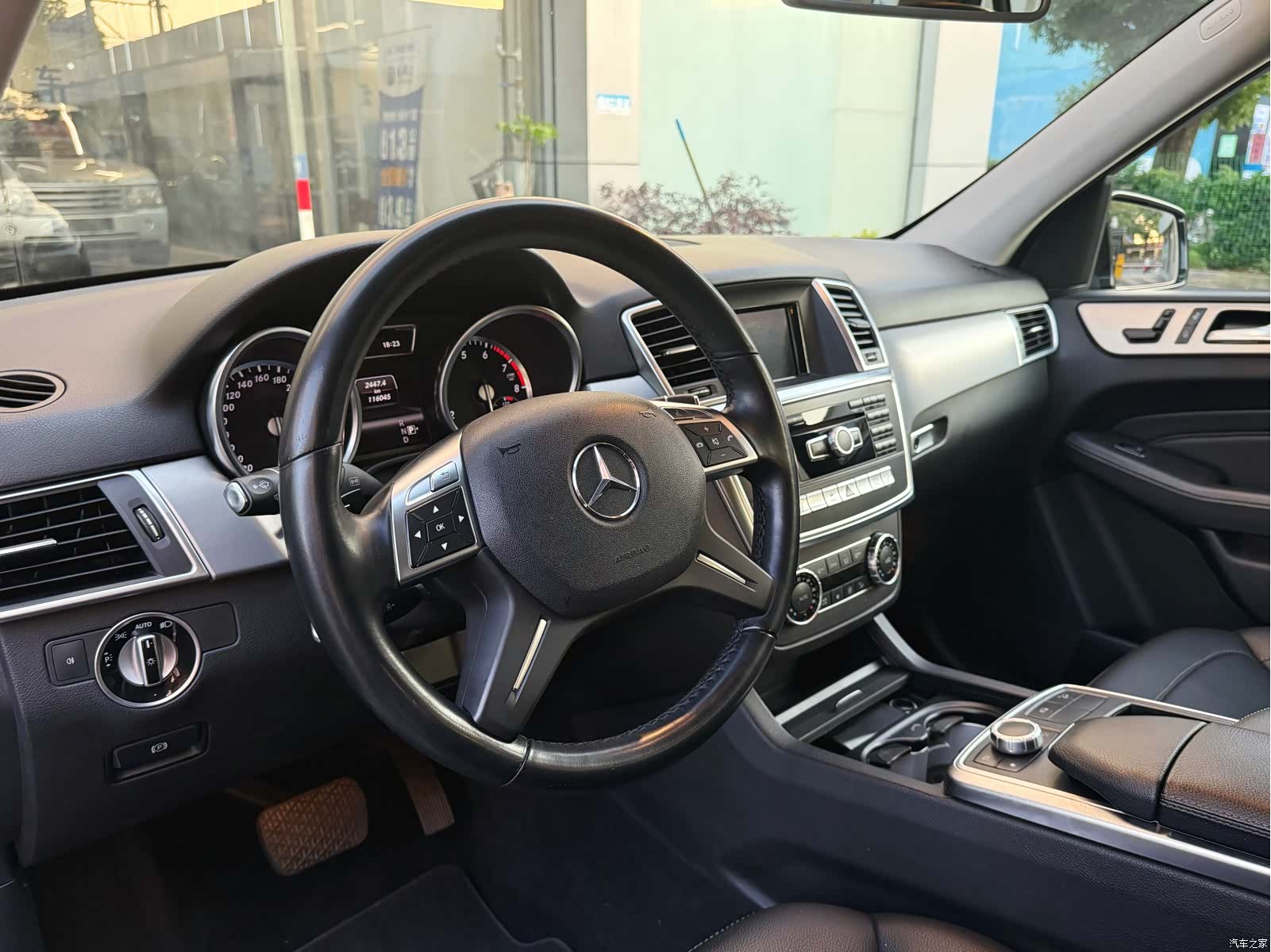 Mercedes-Benz M-Class, 2013 3