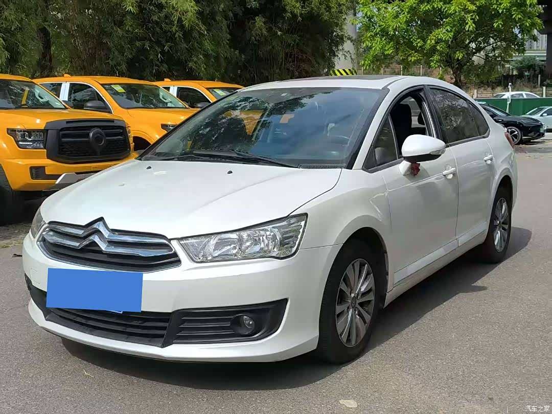 Citroen VTS, 2015 1