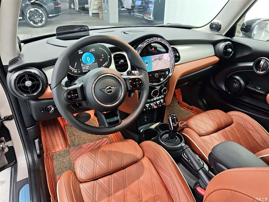 Mini Cooper, 2023 12