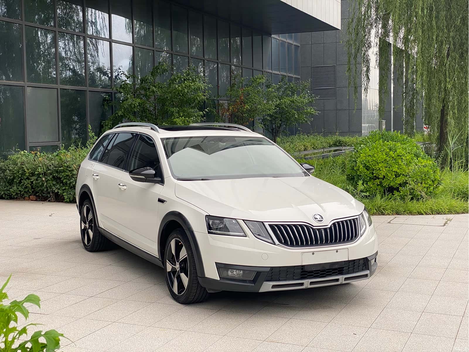 Skoda Octavia, 2020 3