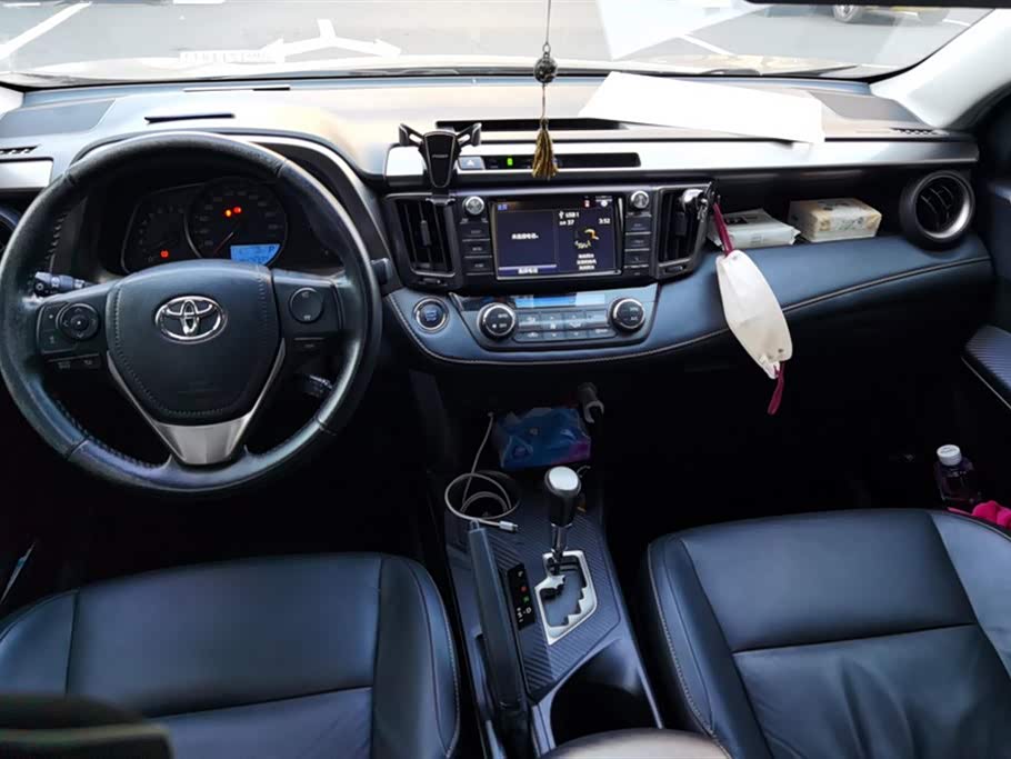 Toyota RAV4 Rongfang