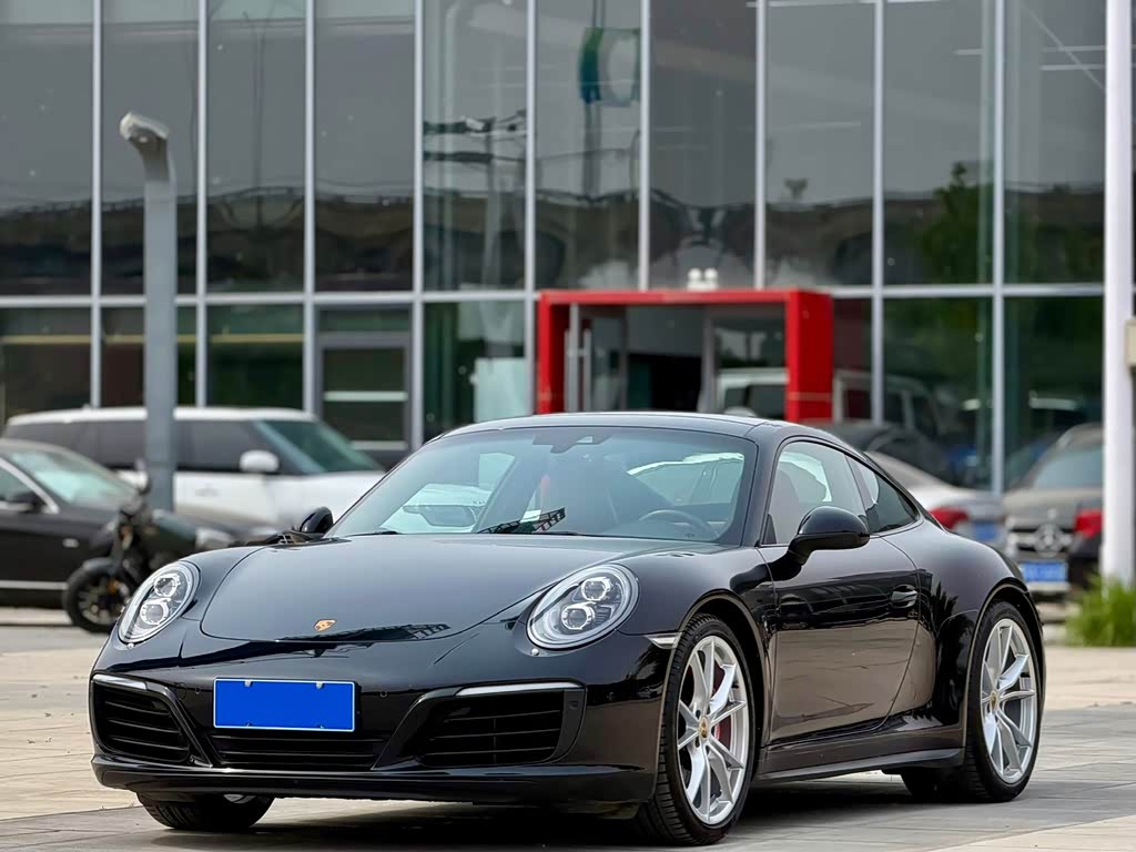 Porsche 911