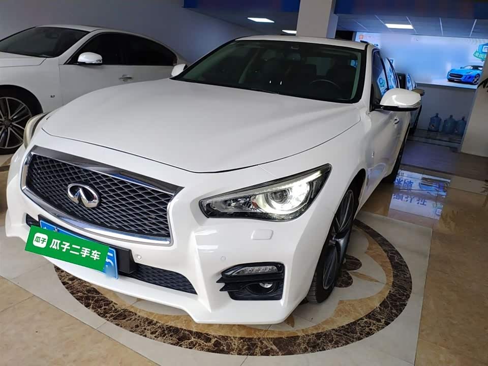 Infiniti Q50