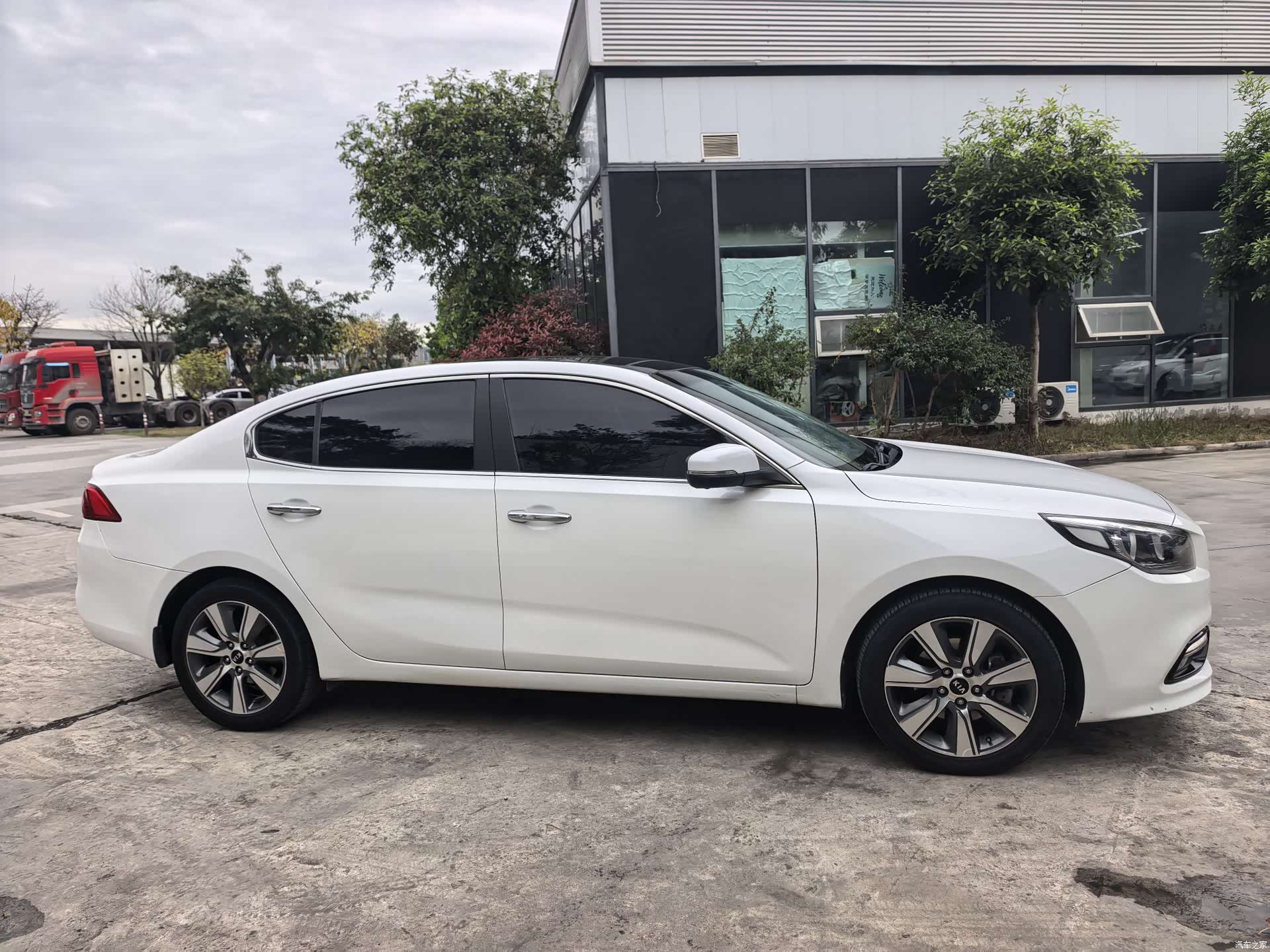 Kia K4, 2016 4