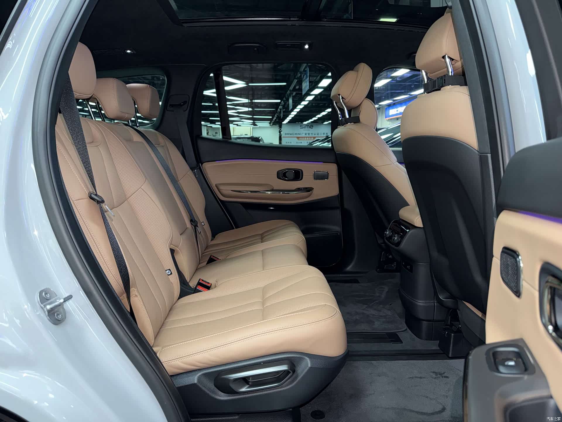 NIO ES8, 2022 12