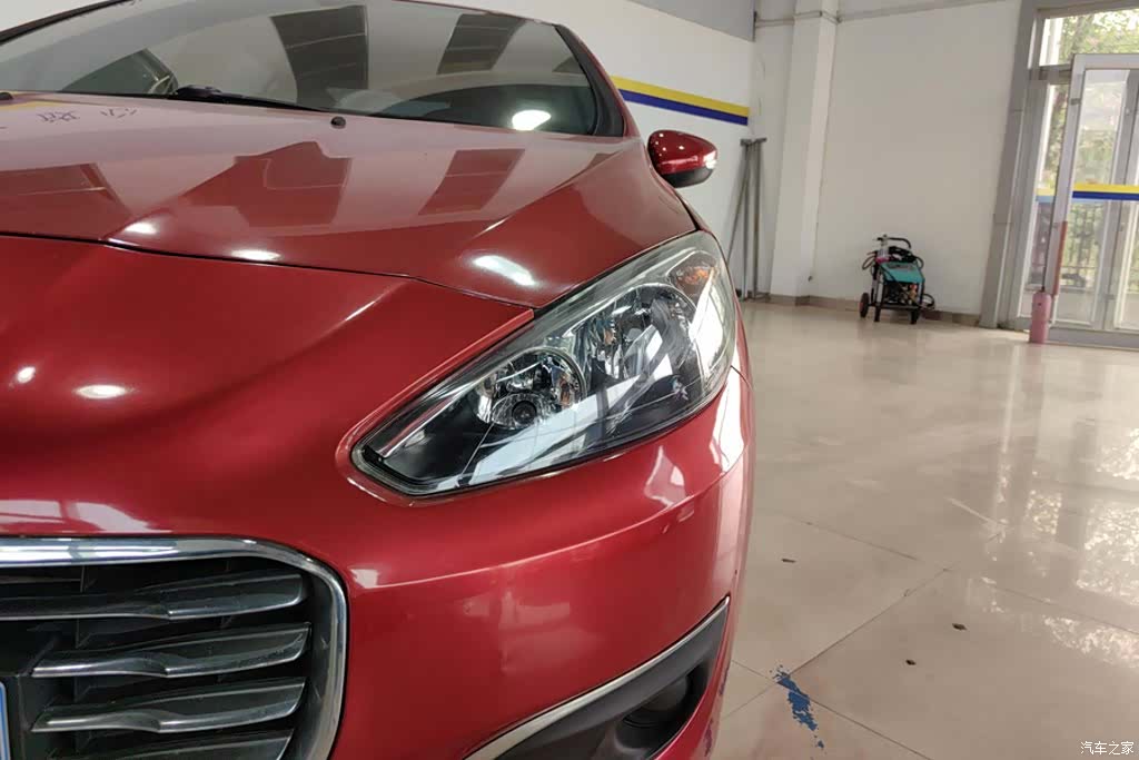 Peugeot 308, 2014 все фото